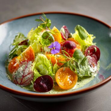 Canlis Salad Recipe​